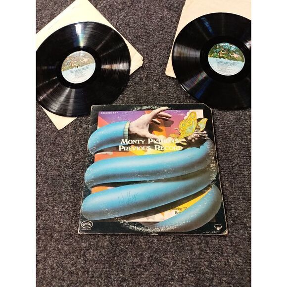 Monty Python's previous record - Picture 1 of 8